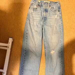 Levi's Premium - Ribcage Straight Ankle - Size 24